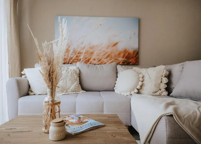 Baltic Village * Damp